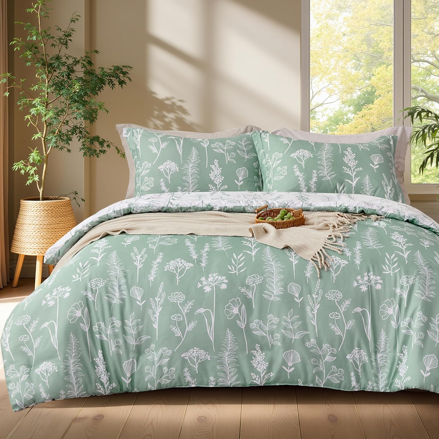 Joiedomi King Size Comforter Set in Sage Green for All Seasons