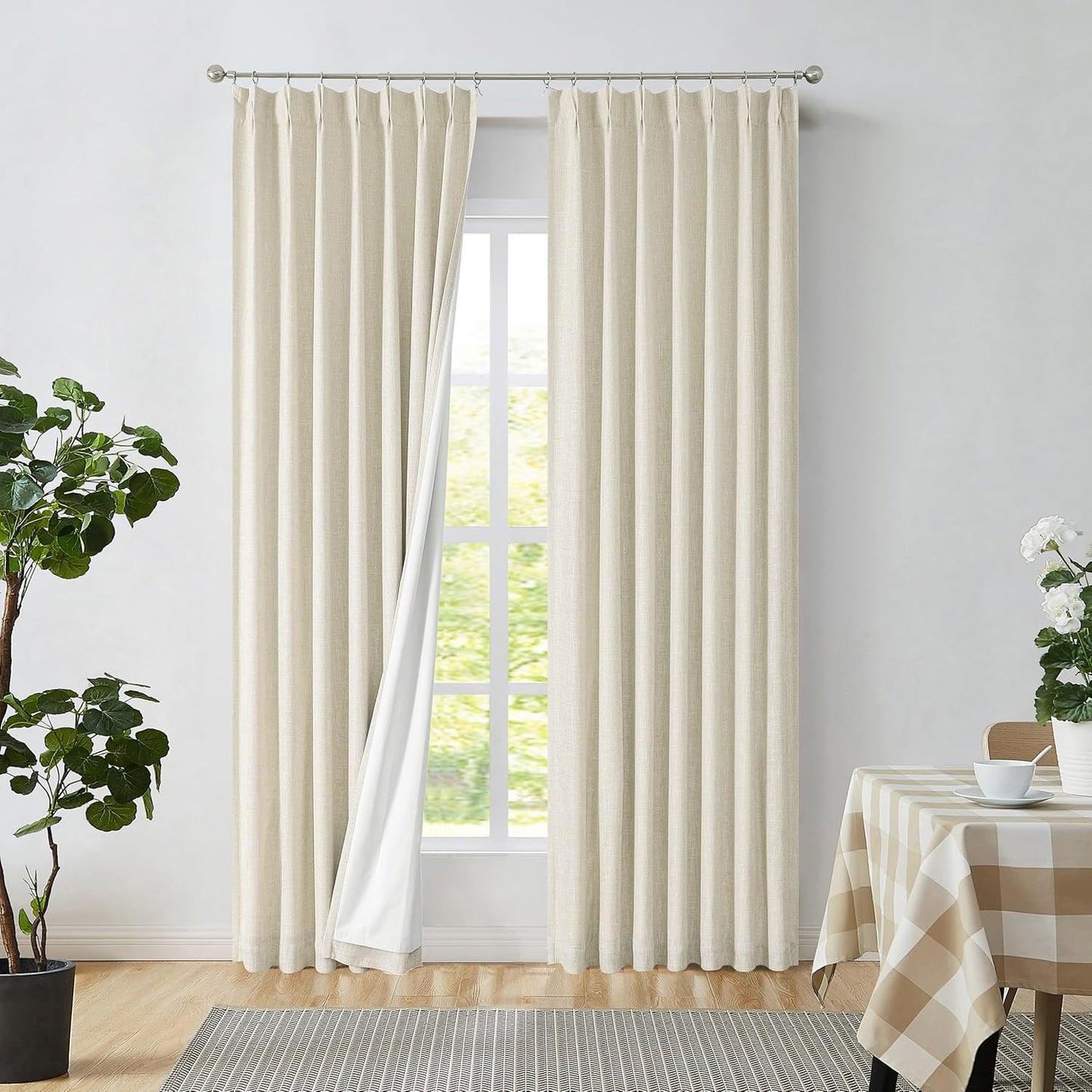 Pinch Pleated Blackout Curtain Panel for Luxurious Home Decor