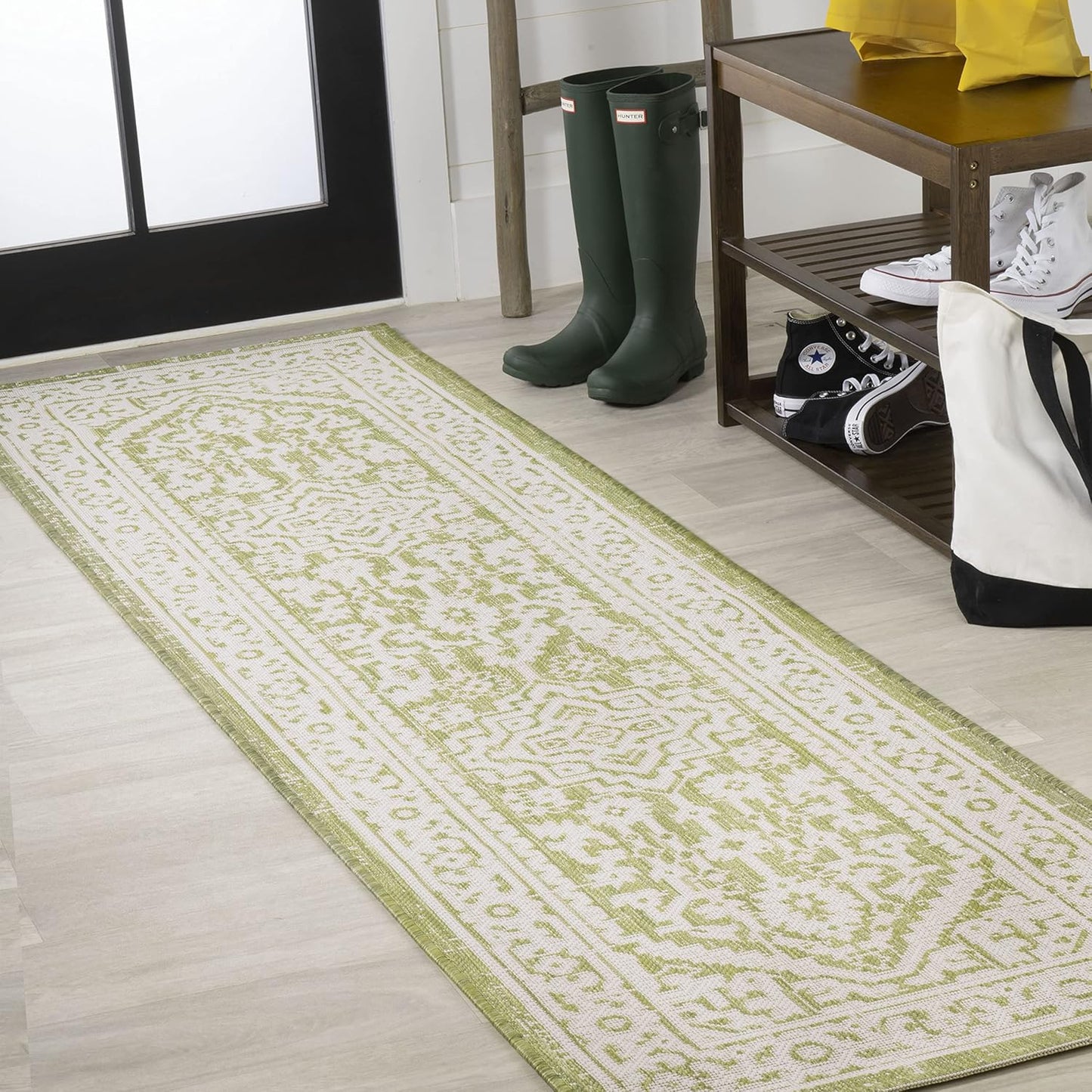 JONATHAN Y Medallion Weave Indoor Outdoor Runner Rug for Patio