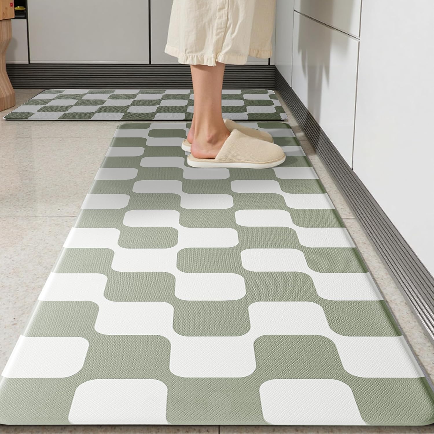 Sage Green Retro Curvy Checkered Kitchen Rug Set for Comfort