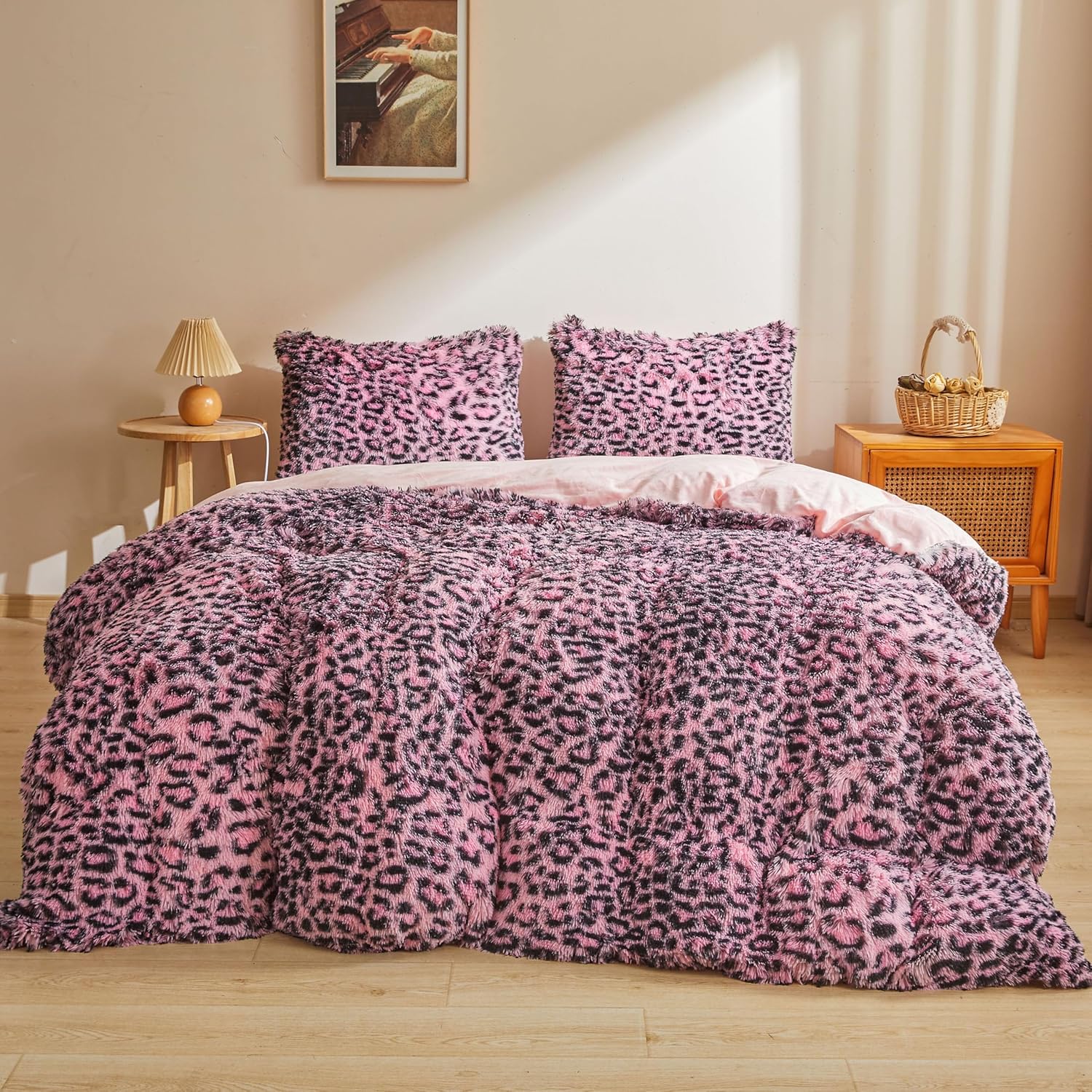 Luxurious Cheetah Print Faux Fur Duvet Cover Set for Comfort