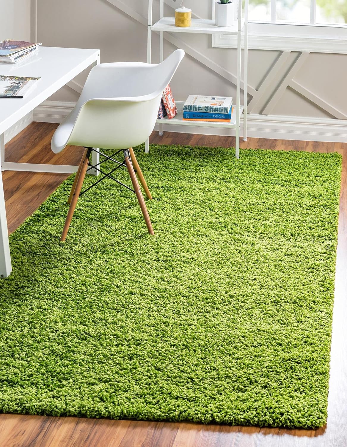 Uber Cozy Solid Shag Collection Rug 4ft x 6ft Grass Green