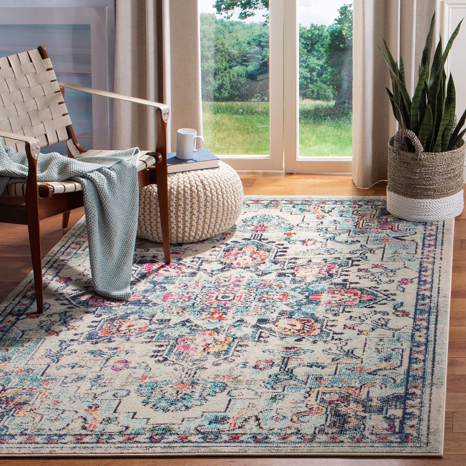 SAFAVIEH Area Rug 4x6 - Madison Collection in Cream & Blue