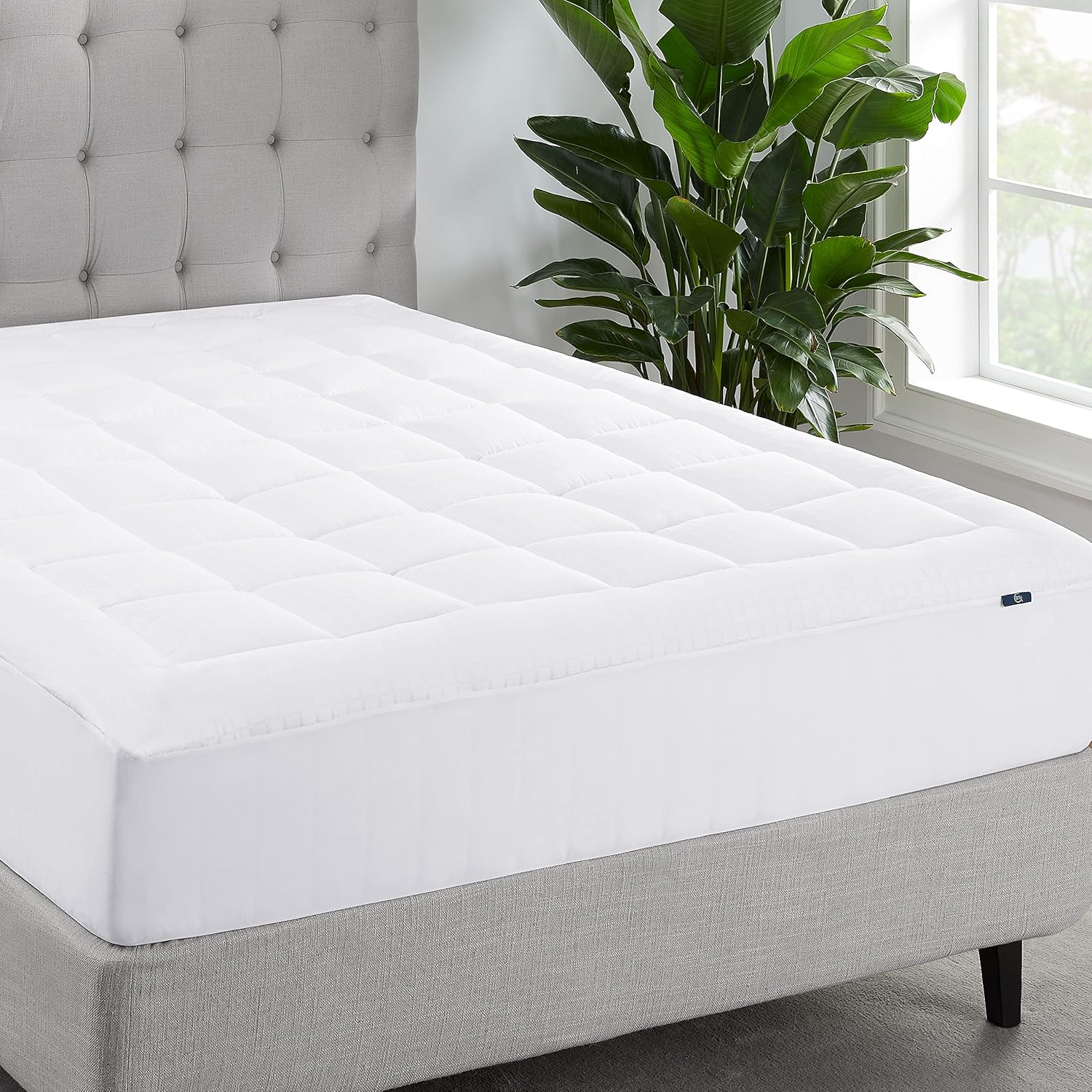 Serta ComfortSure Queen Mattress Cover for Ultimate Softness
