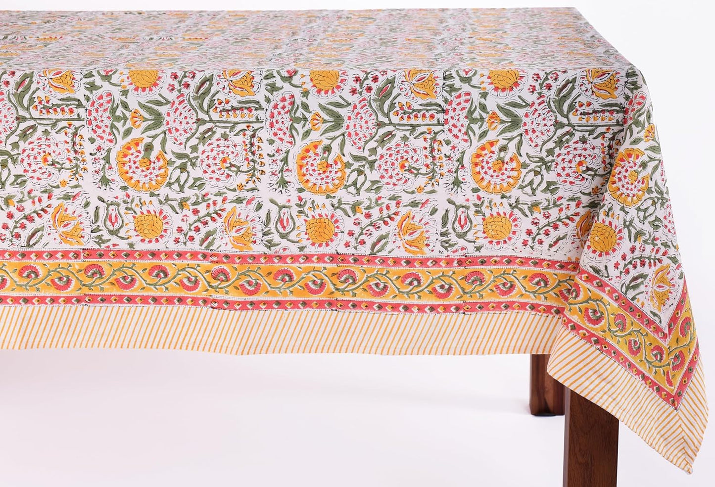 Clover Yellow 100% Cotton Tablecloth for Elegant Dining Events