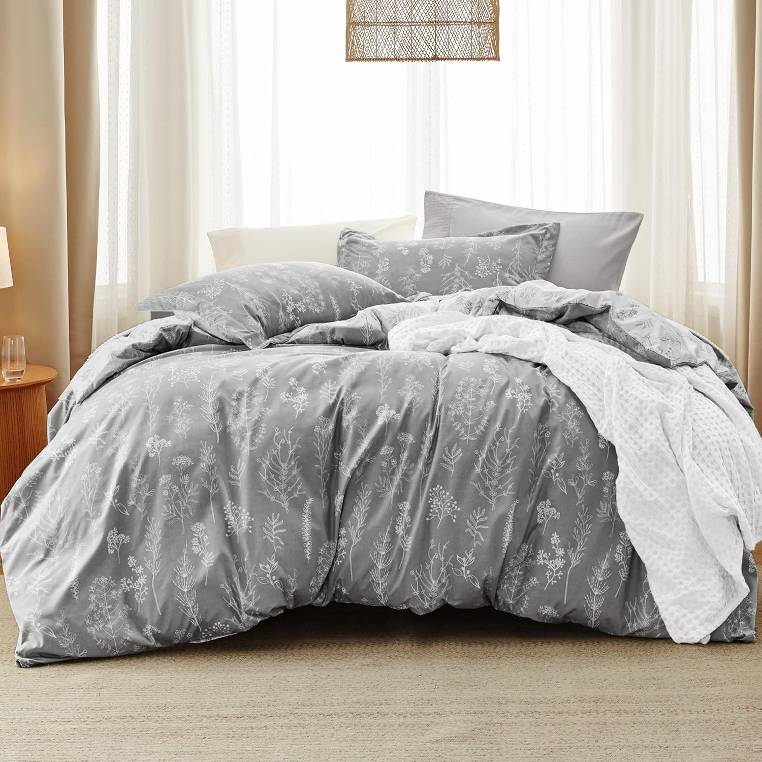 Bedsure King Comforter Set - Grey Floral Bedding for Comfort