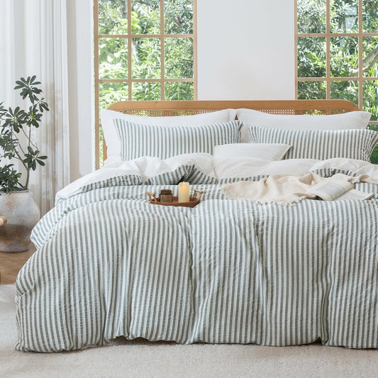 MILDLY Jacquard Stripe Duvet Cover Set in Sage Green for Comfort