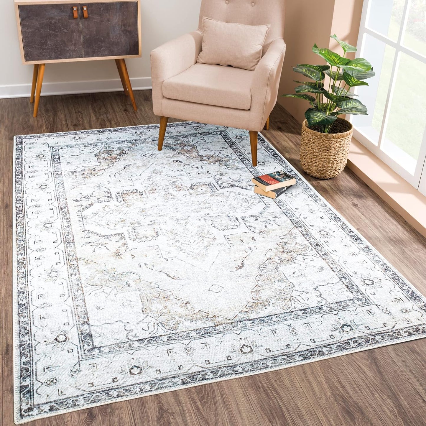Bloom Rugs Washable Non-Slip 9ft x 12ft Traditional Area Rug