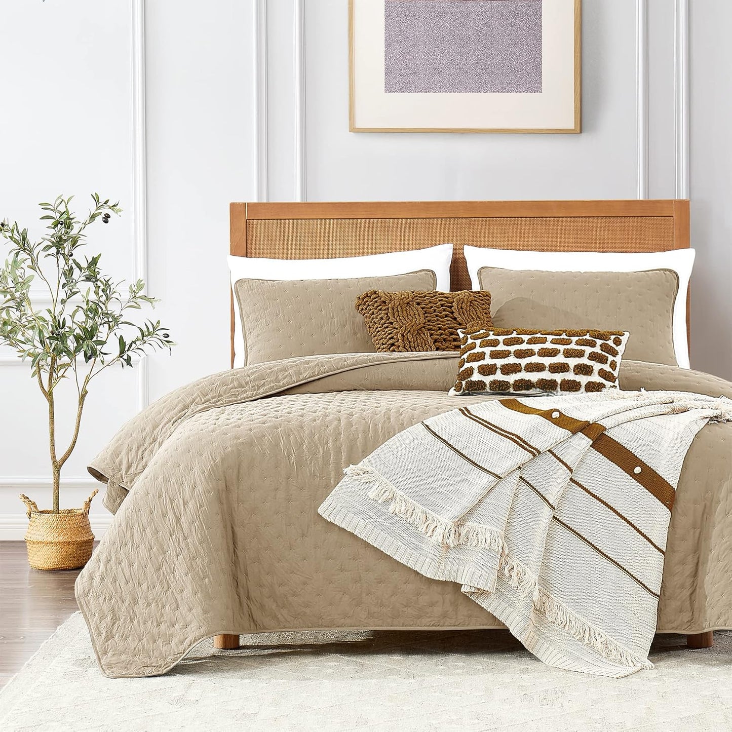 Beige Cloud Queen Size Quilt Bedding Set for All Seasons