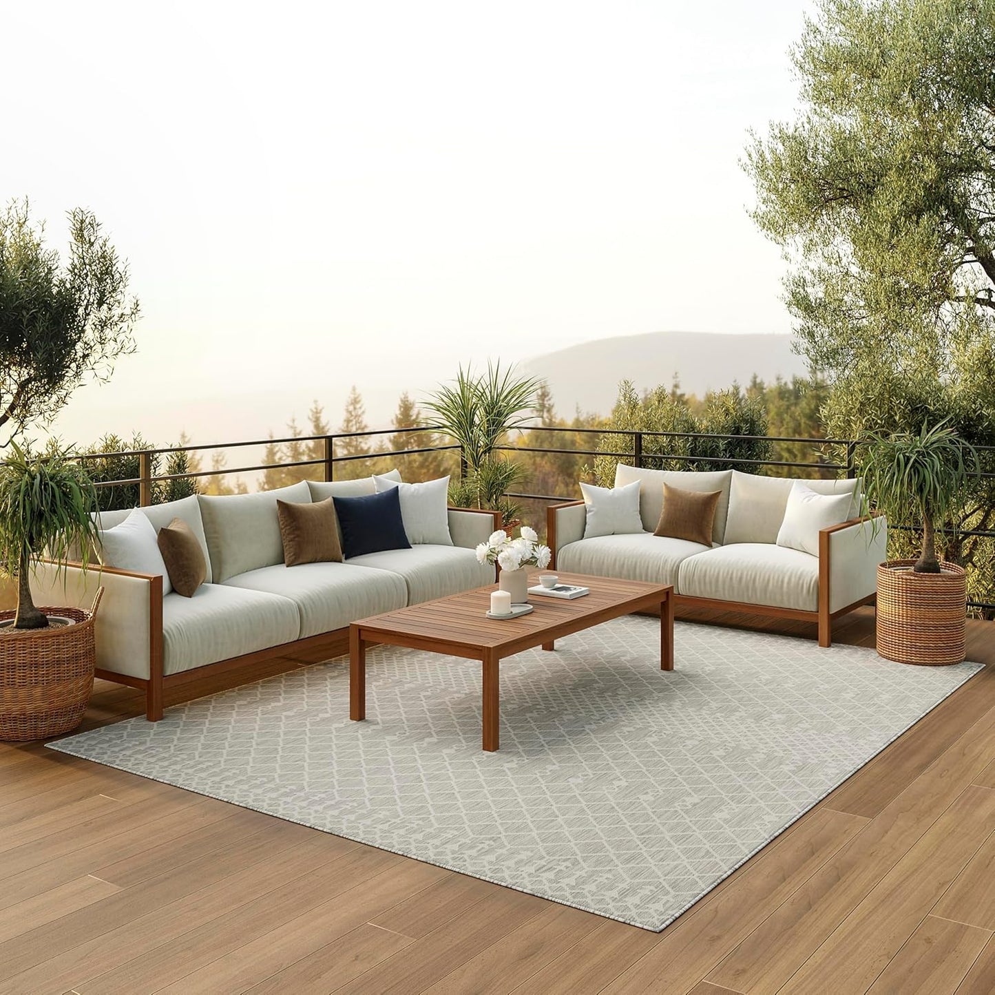 Nourison Home Positano Indoor/Outdoor Light Grey Area Rug 7ft x 10ft