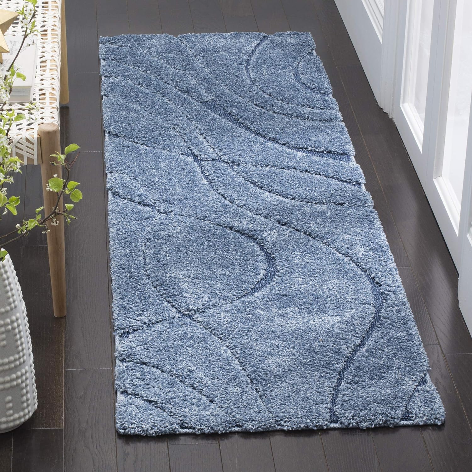 SAFAVIEH Florida Shag Collection Runner Rug - Cozy & Stylish