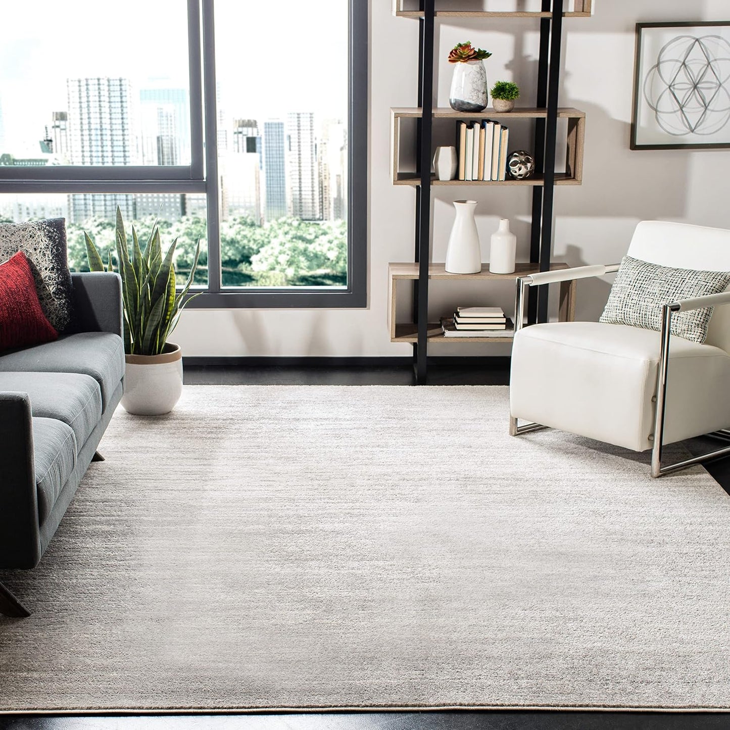 SAFAVIEH Adirondack Collection Area Rug - Modern Ombre Design