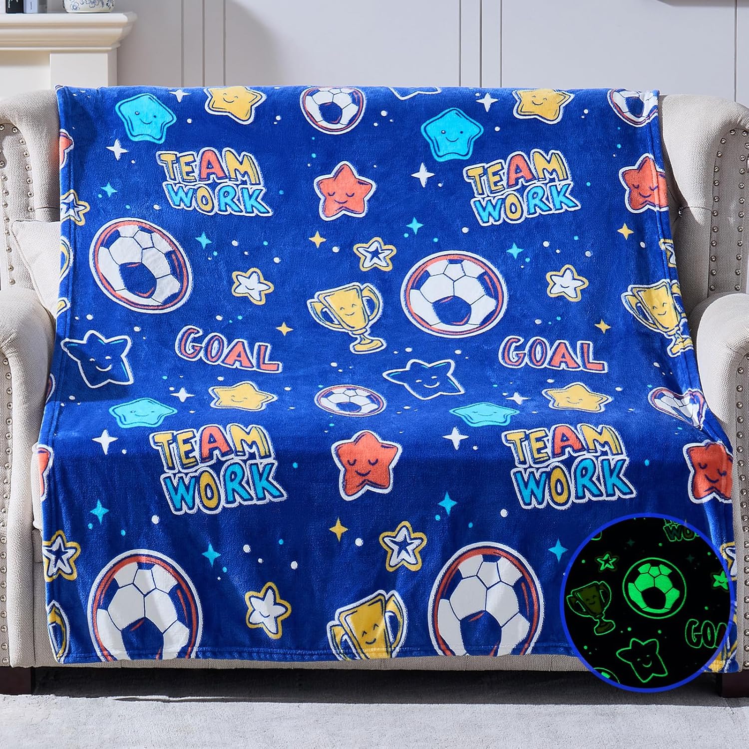Glow-in-the-Dark Soccer Throw Blanket - Perfect Gift for Kids and Teens