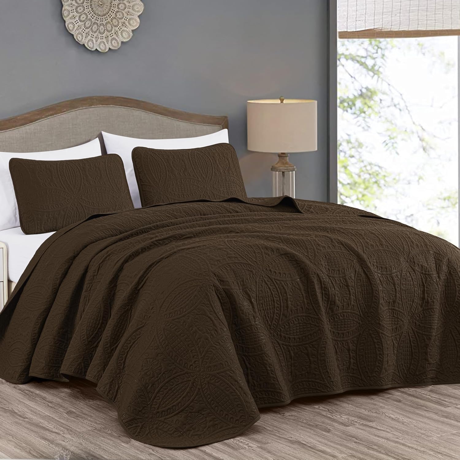 Oversized Bedspread Coverlet Set for King Size Beds in Chocolate