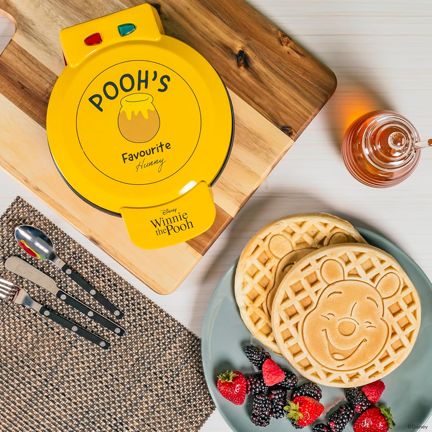 Disney Pooh Waffle Maker - Sweeten Your Morning