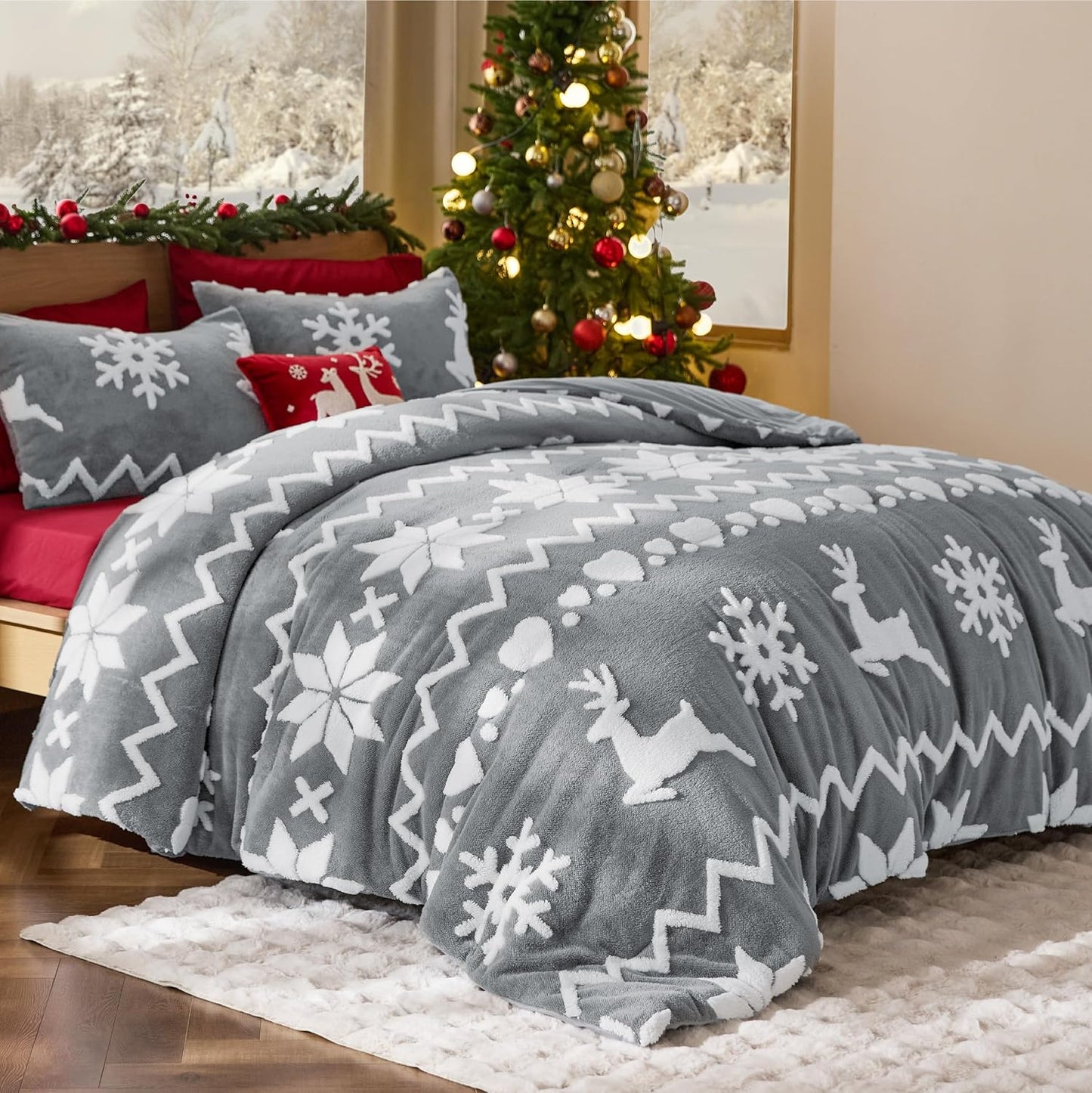 Bedsure Fluffy Christmas Comforter Set Queen for Cozy Winter Nights