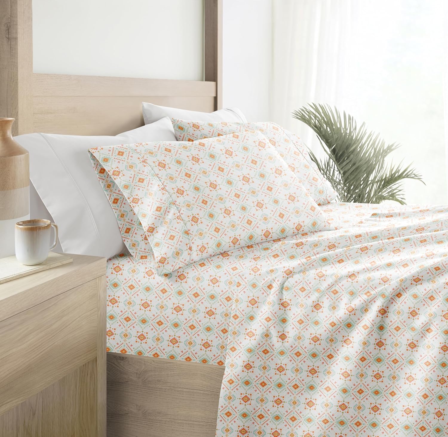 Linen Market Double-Brushed Microfiber Queen Sheet Set - Aztec Dreams