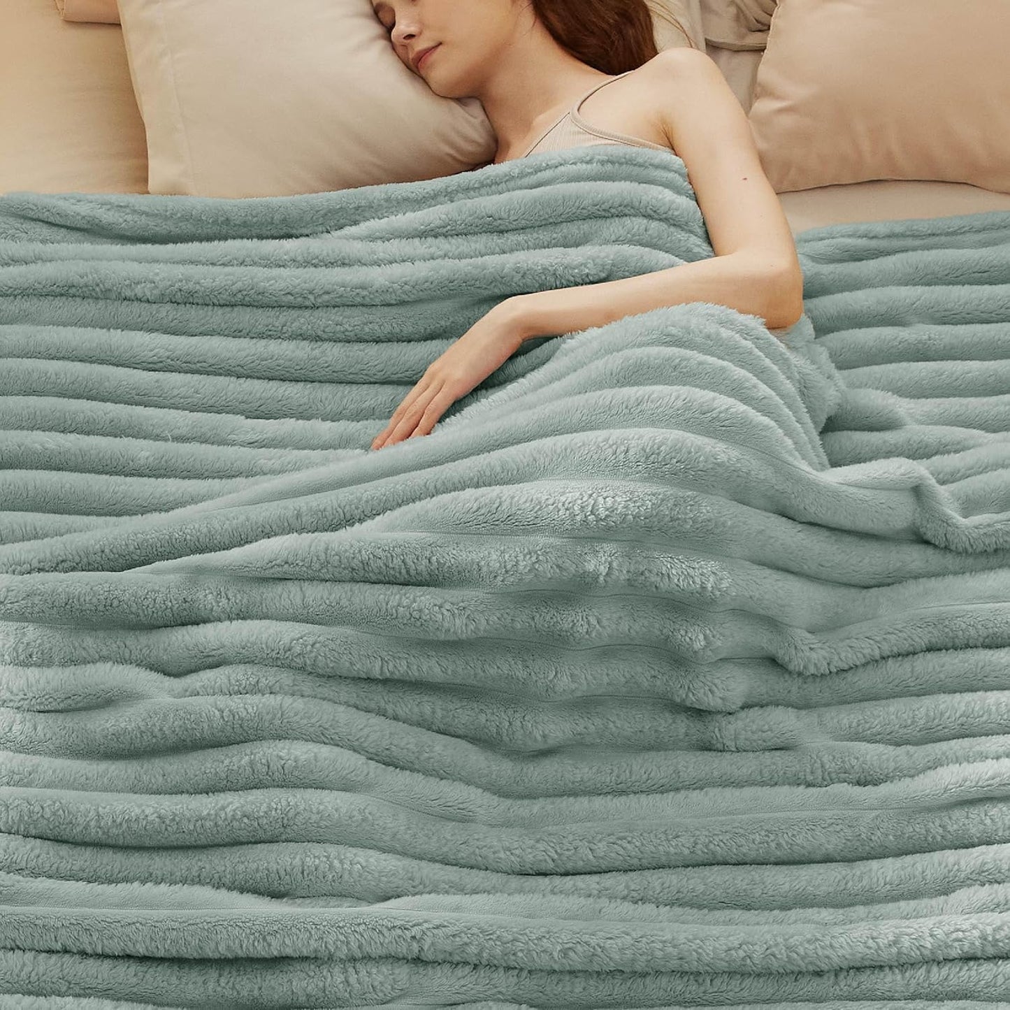 Bedsure Queen Size Blanket - Super GentleSoft Cozy Fleece Throw