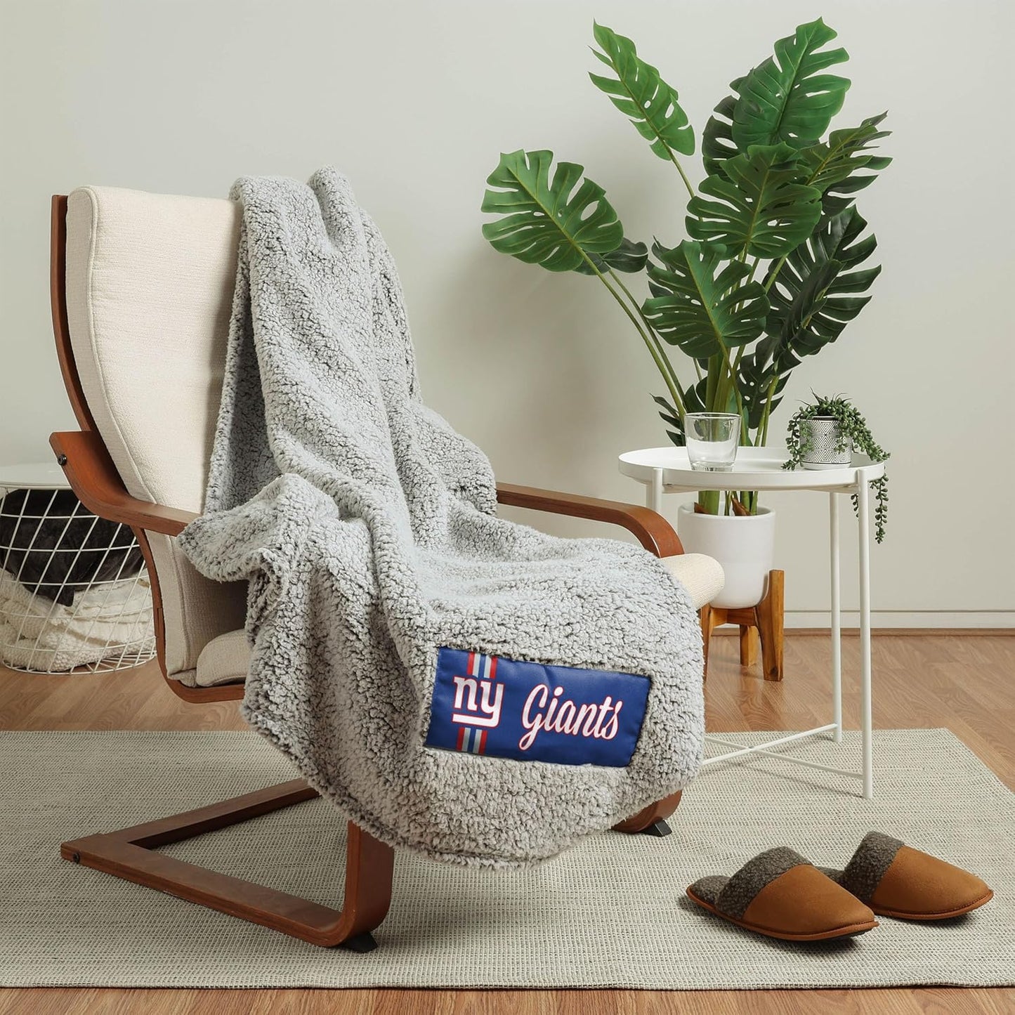FOCO NFL Team Color Big Logo Cloud Sherpa Blanket for Comfort