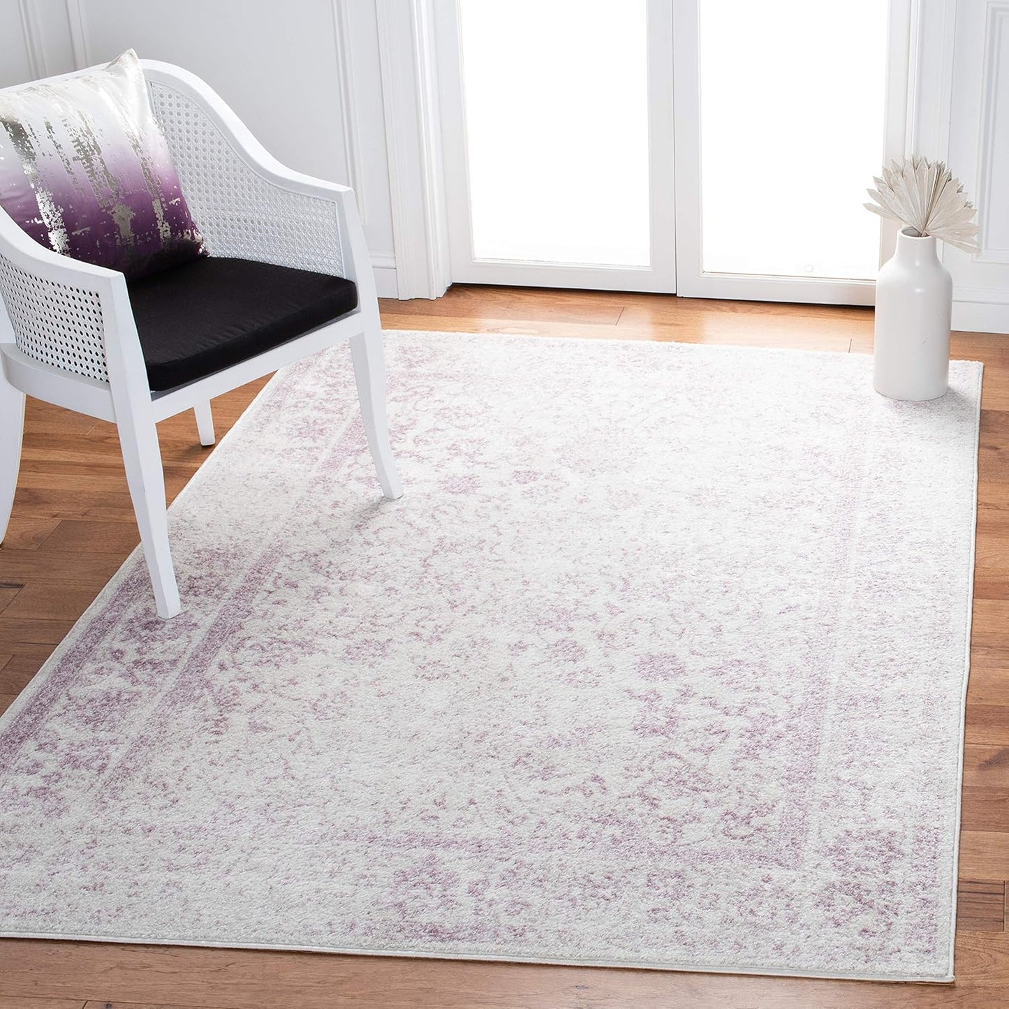 SAFAVIEH Adirondack Collection Area Rug - Stylish & Durable