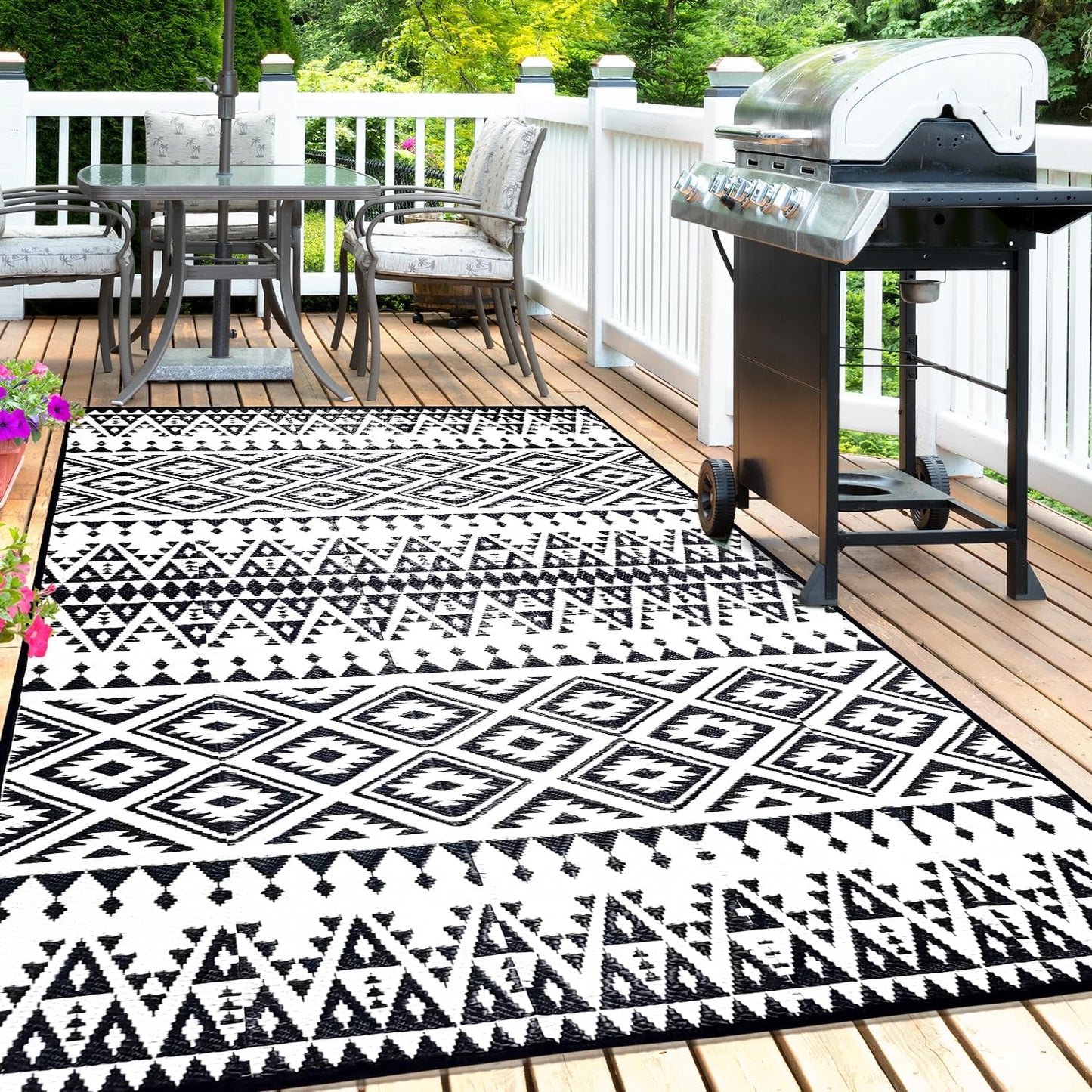 Outdoor Rug Mat for Patio, Waterproof Reversible Plastic Straw