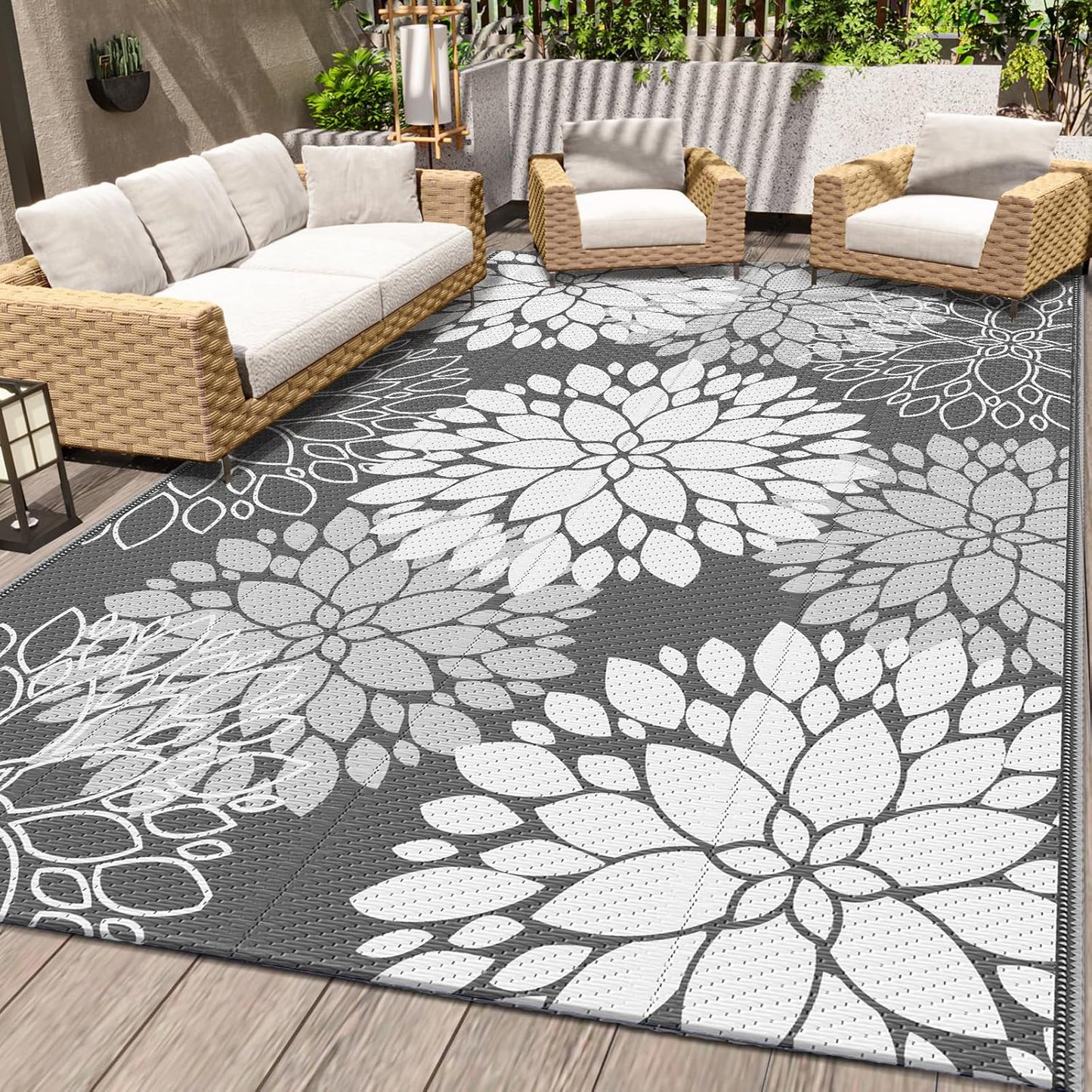 LuxStep Outdoor Rug Waterproof Reversible Mat for All Spaces