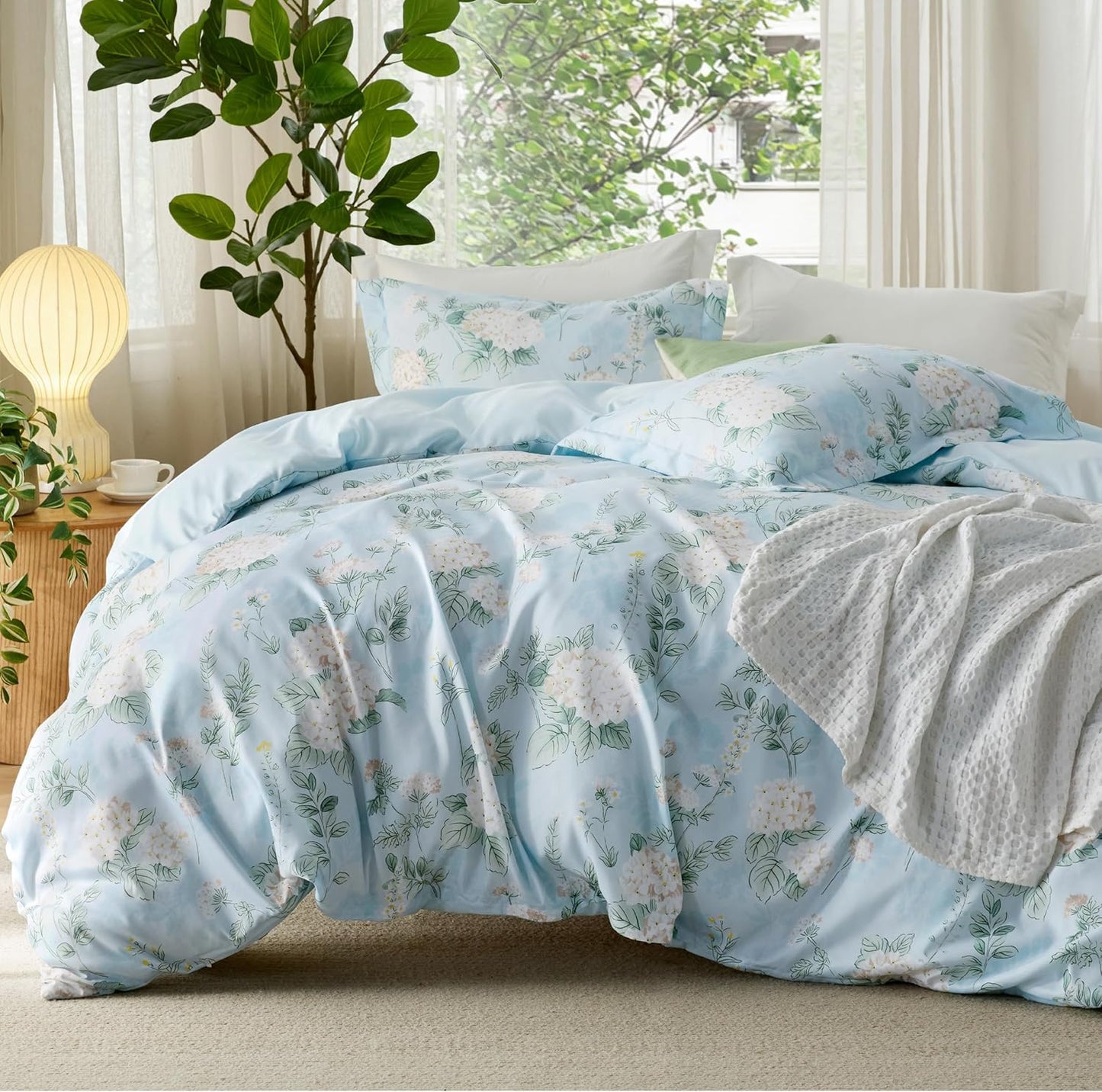Bedsure Duvet Cover Queen Size - Reversible Floral Set