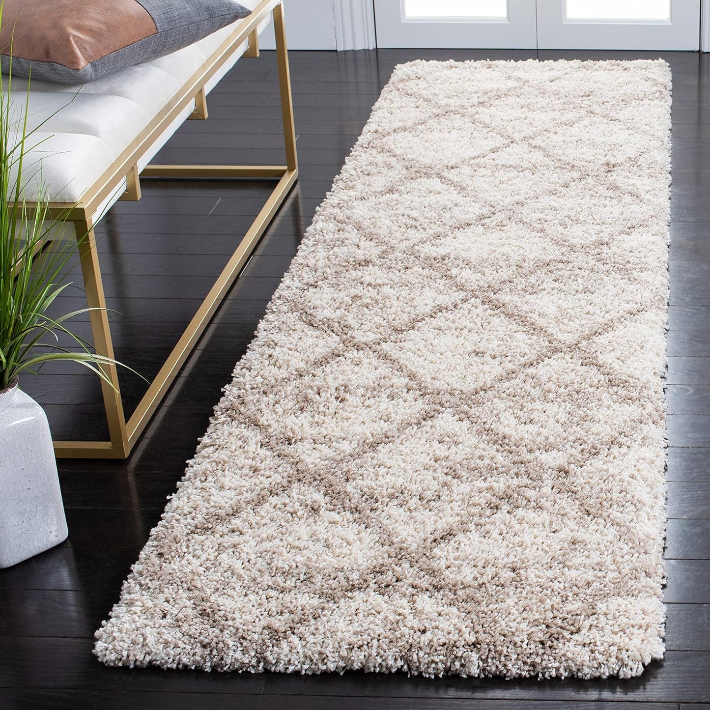 SAFAVIEH Hudson Shag Runner Rug - Stylish Non-Shedding Design