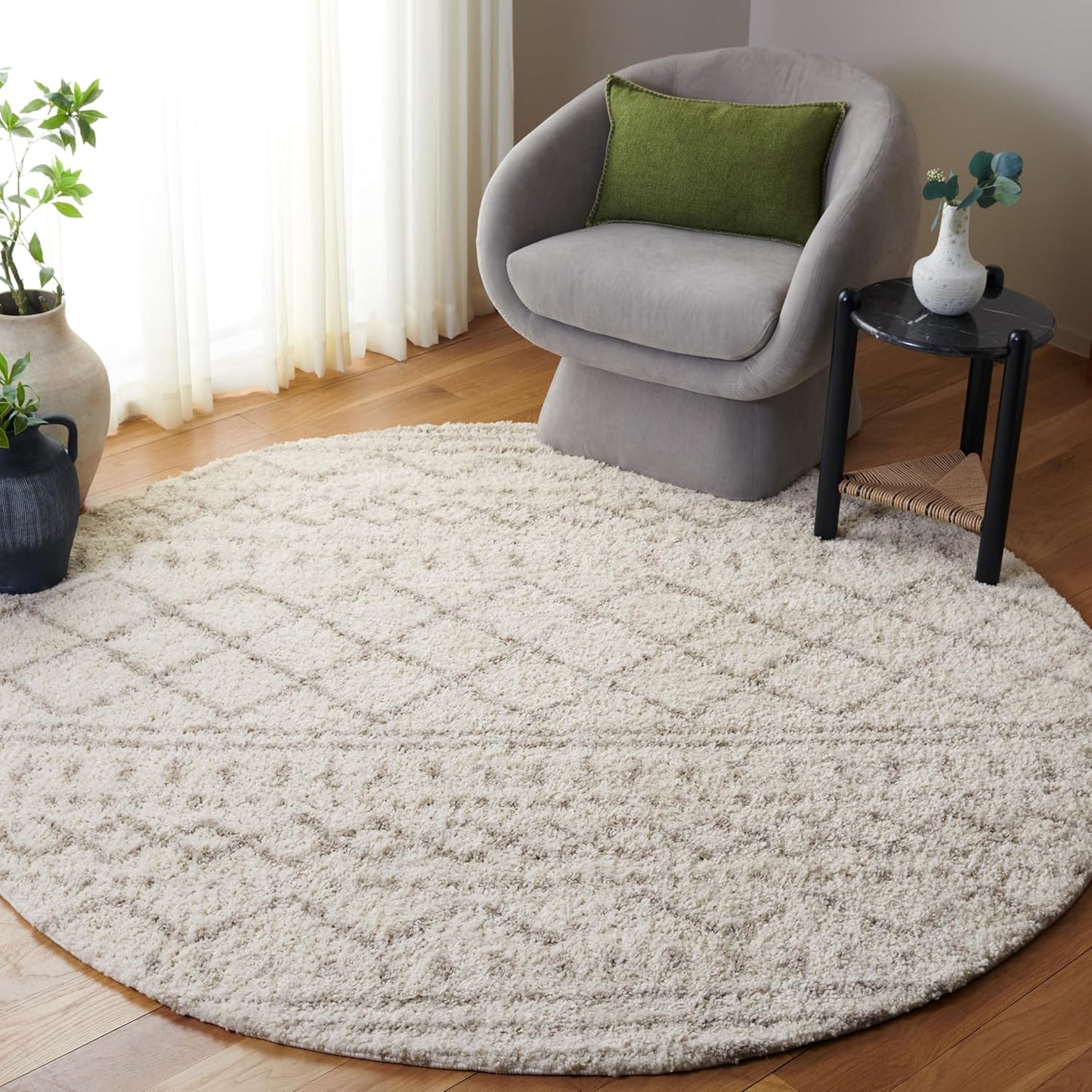 SAFAVIEH Arizona Shag Collection Area Rug - 9ft Round, Ivory