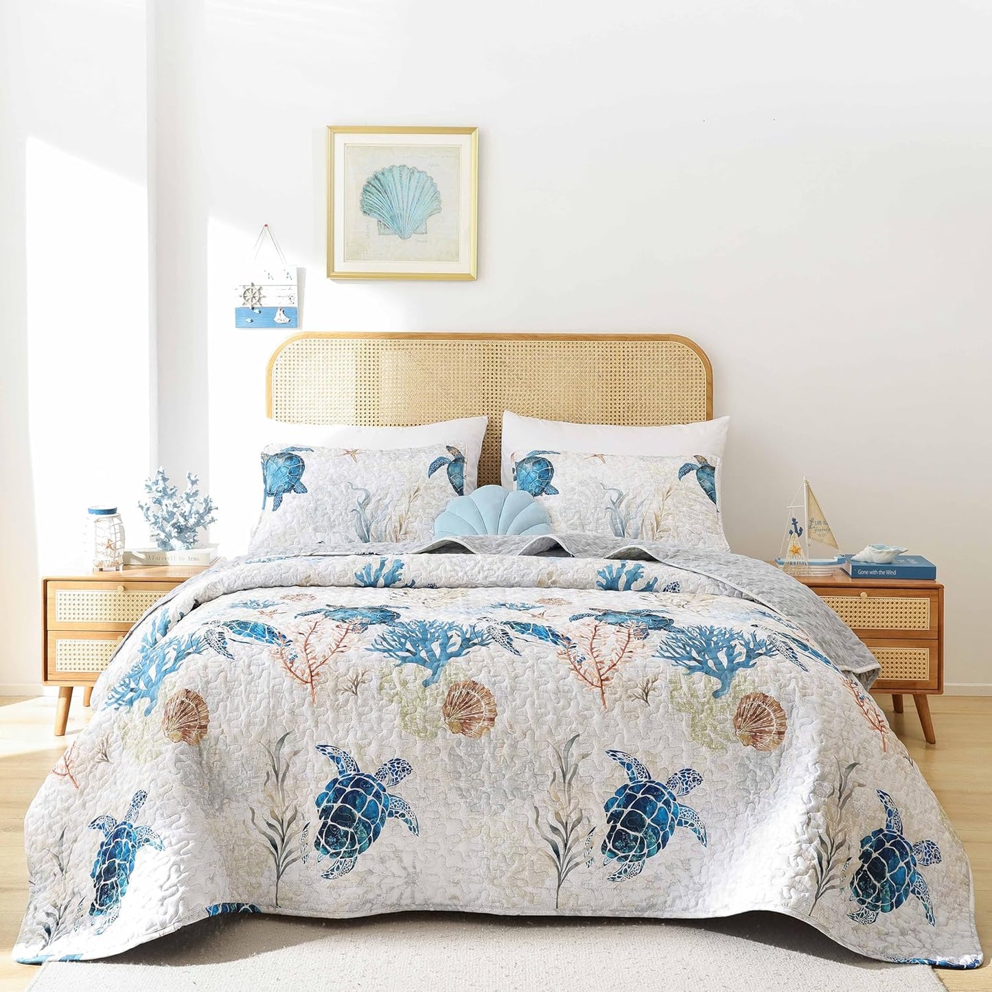weigelia Coastal Quilts Bedding Set for Twin Size Comfort