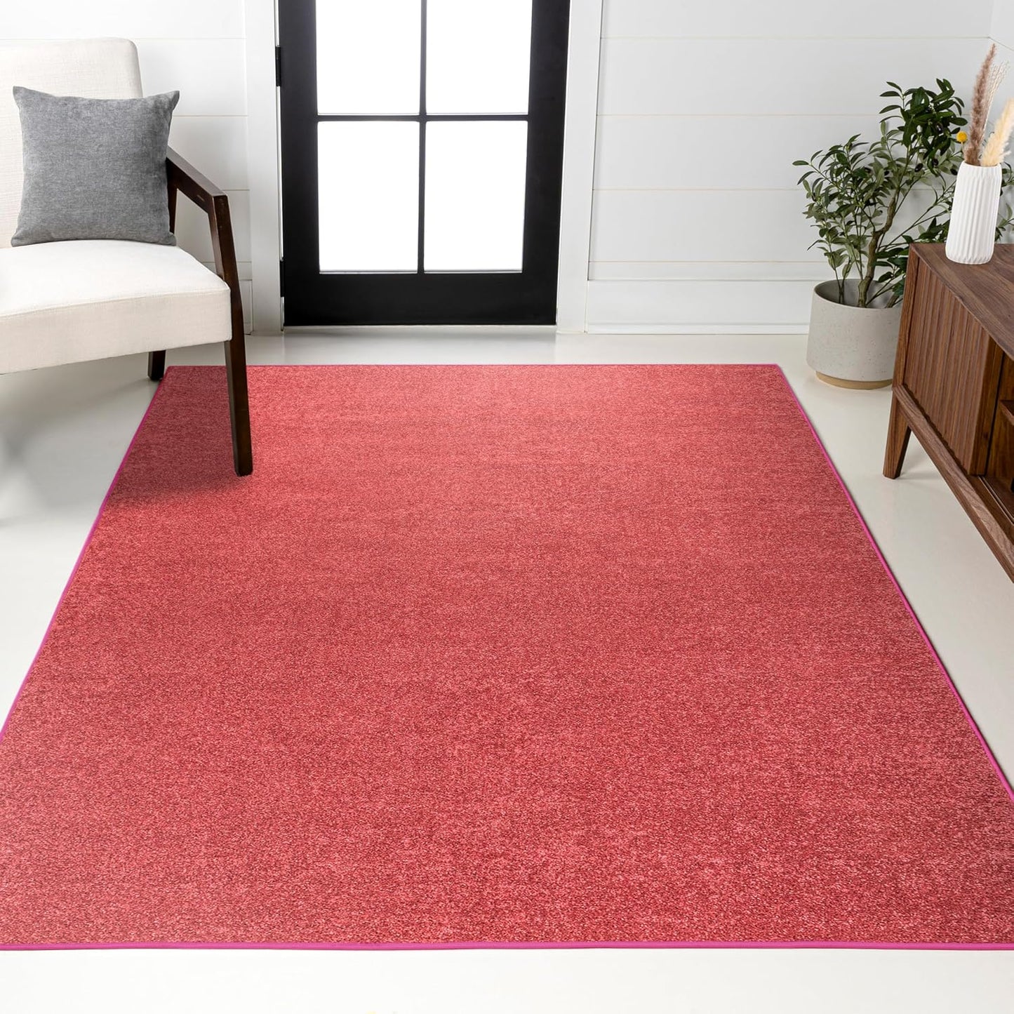 Haze Solid Low-Pile Red Indoor Area Rug for Modern Homes