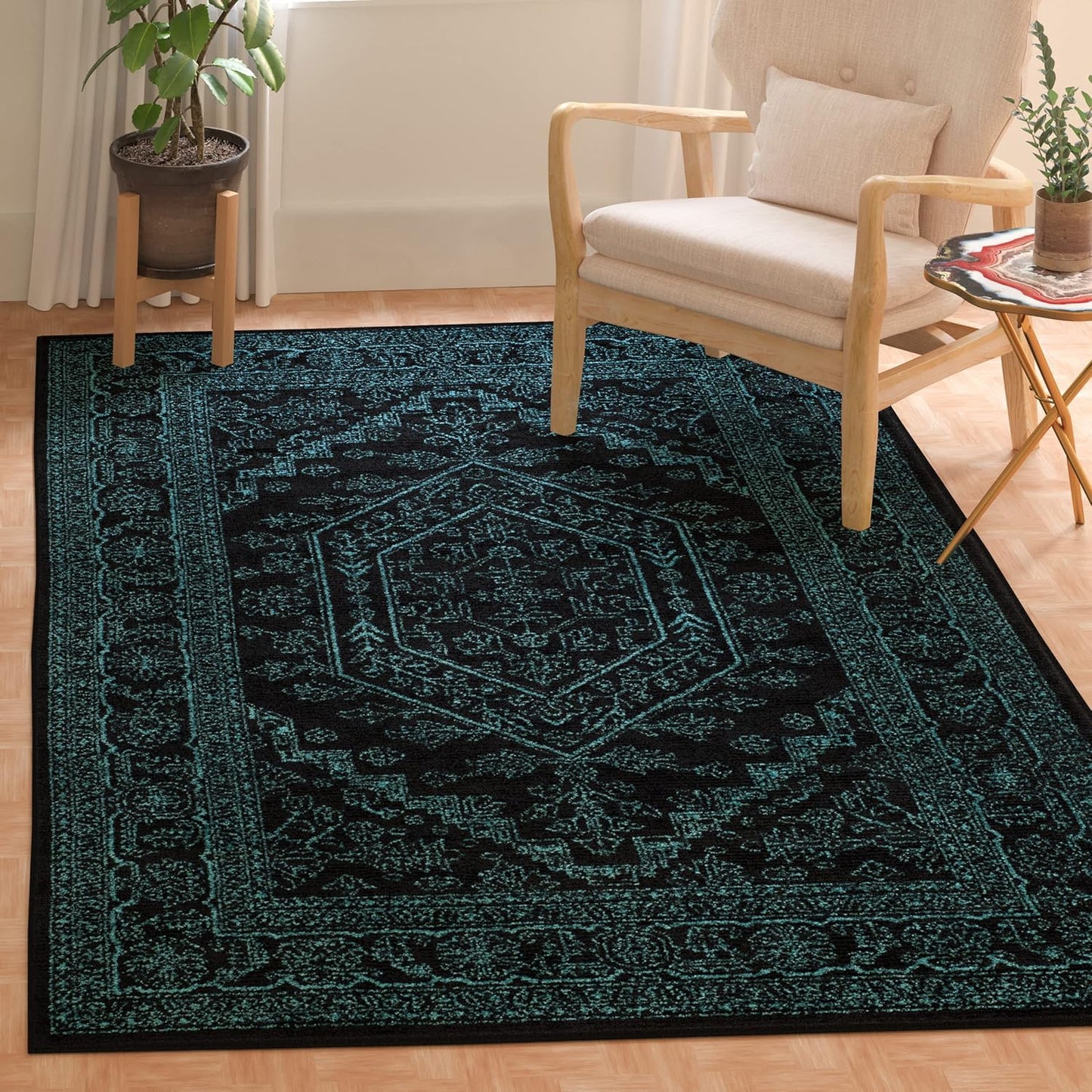 SAFAVIEH Adirondack Collection Accent Rug - Stylish & Durable
