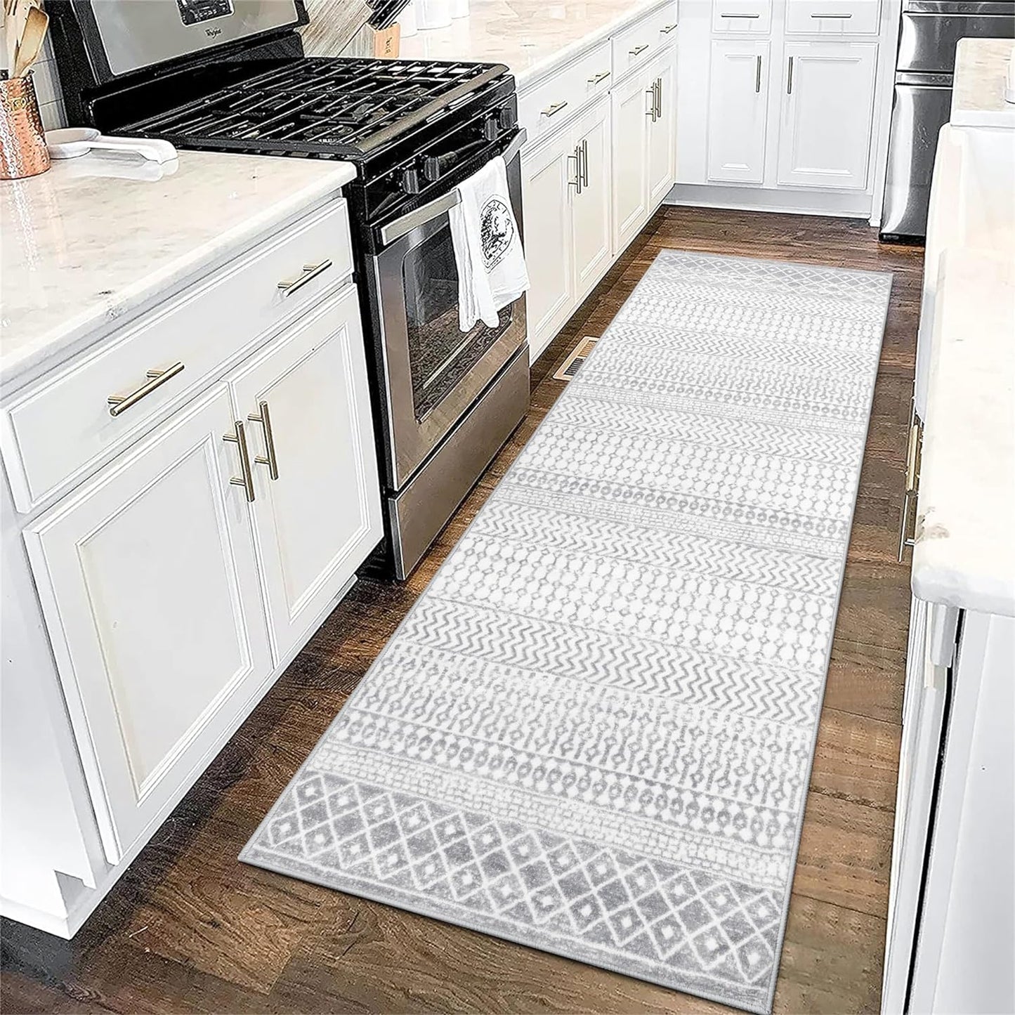 Ultra Soft Moroccan Distressed Runner Rug for Hallways 2x6