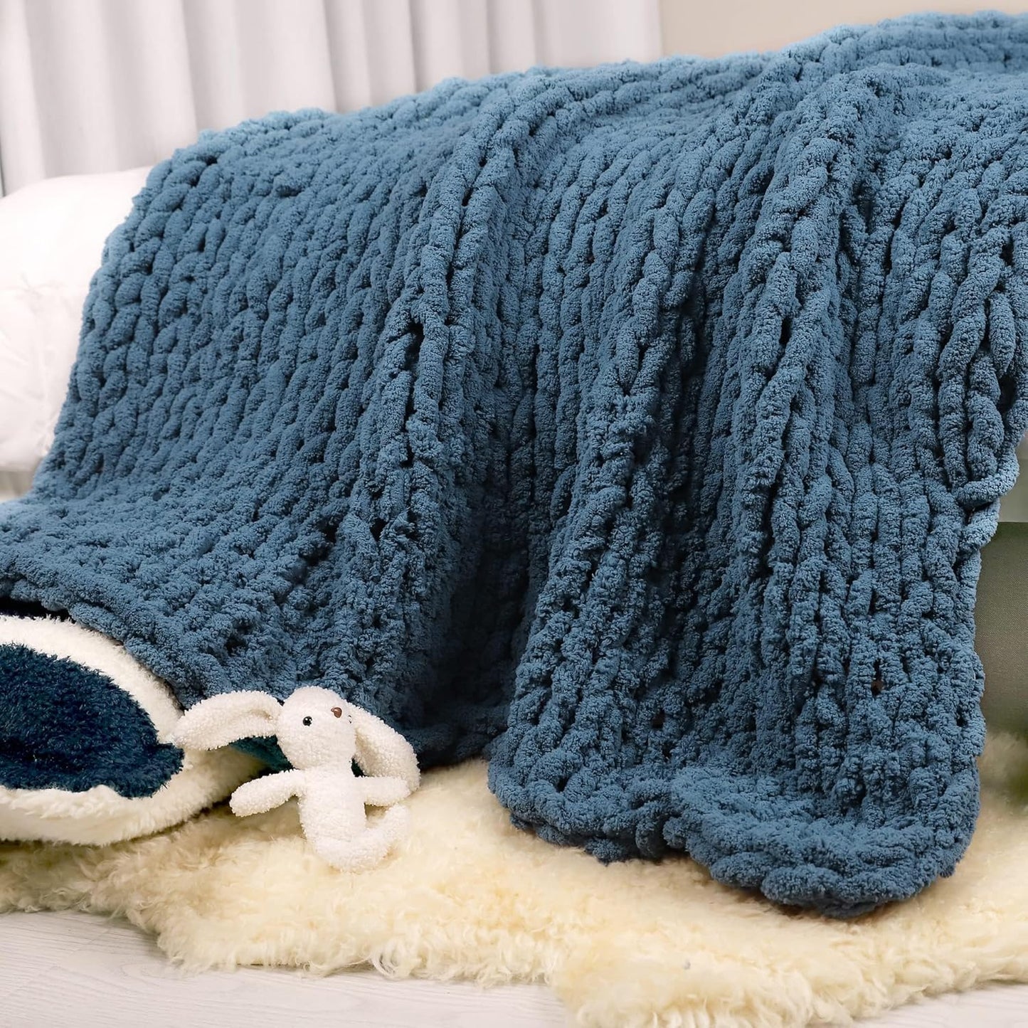Chunky Knit Throw Blanket 60in X 80in for Cozy Autumn Evenings