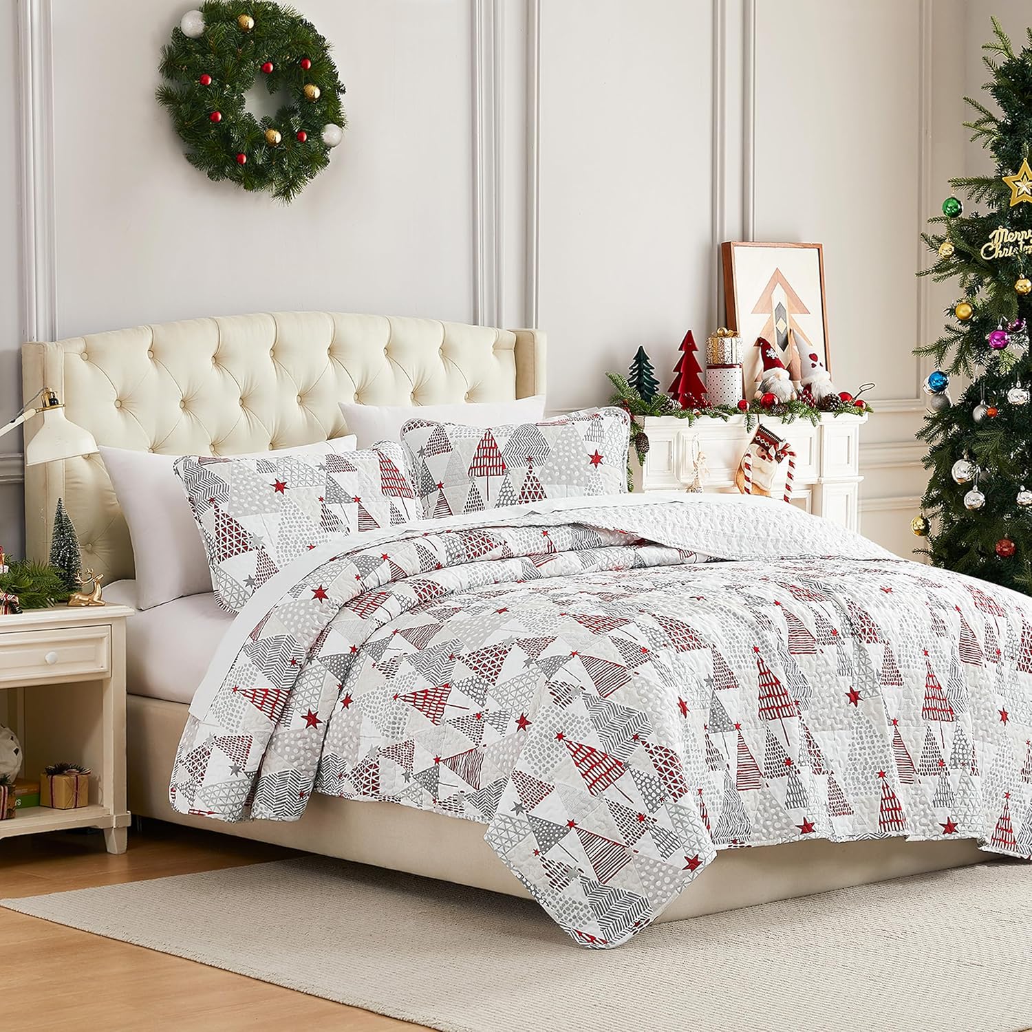 King Christmas Quilt Set with Reversible Design for Holiday Cheer