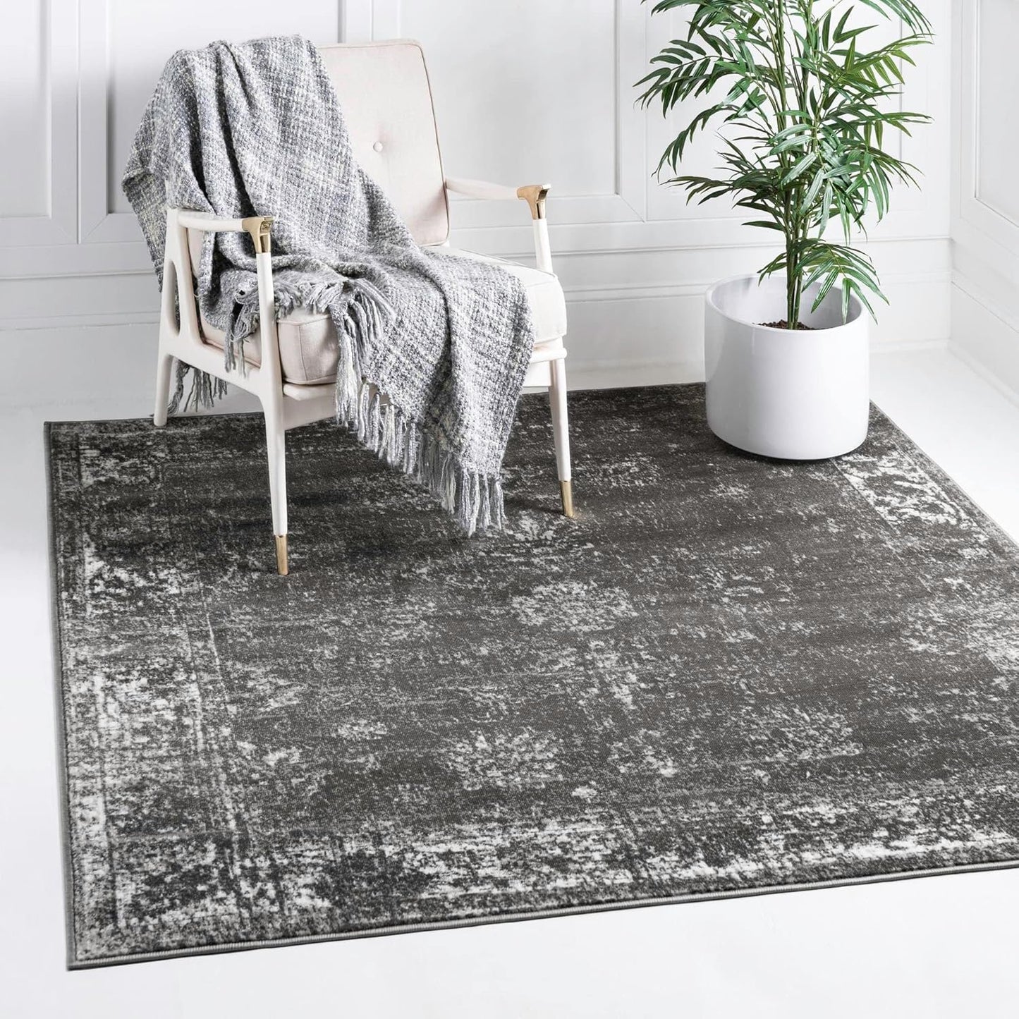 Unique Loom Sofia Collection Area Rug - Casino for Any Room
