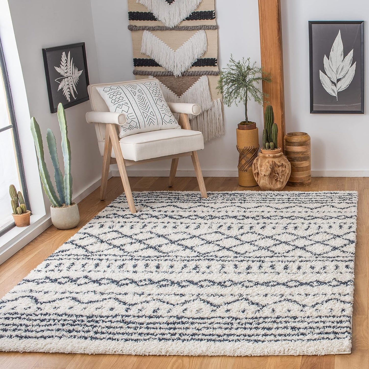 SAFAVIEH Arizona Shag Collection Rug - Stylish & Durable Design