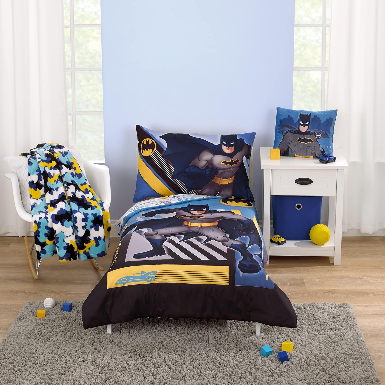 Batman The Caped Crusader Toddler Bed Set with Bat-Signal