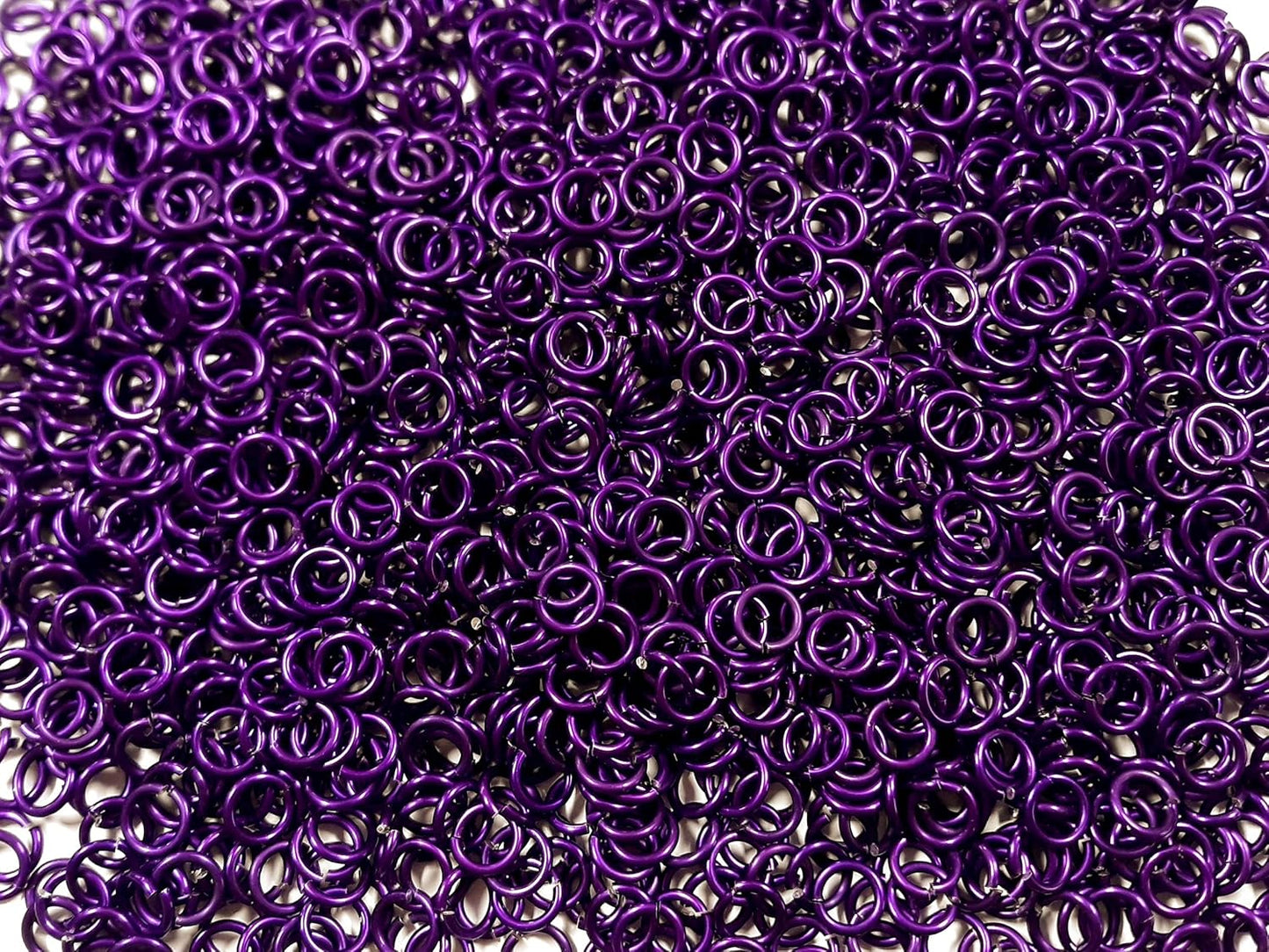 Chainmail Jump Rings 1/2 Pound Violet Anodized Aluminum 16G