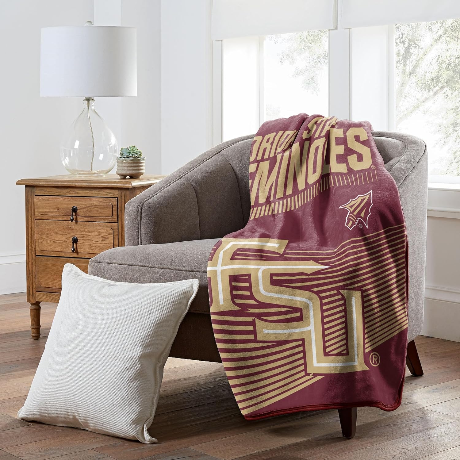 Florida State Seminoles 60in x 80in NCAA Fleece Blanket for Fans
