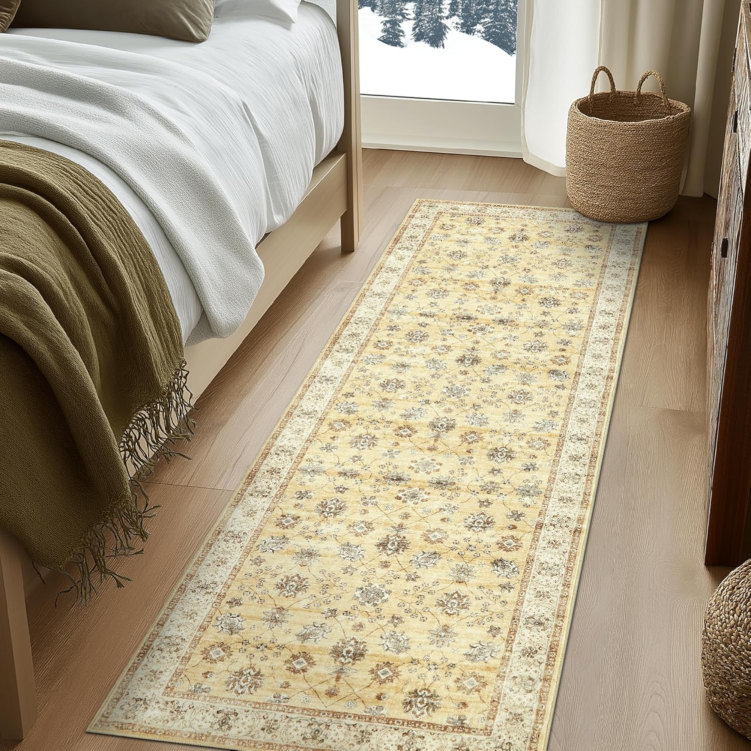 Vintage Floral Runner Rug for Hallway and Kitchen by jinchan