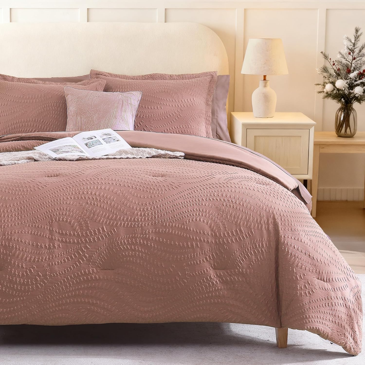 Geniospin Queen Comforter Set - 7 Pieces Dusty Pink Bedding