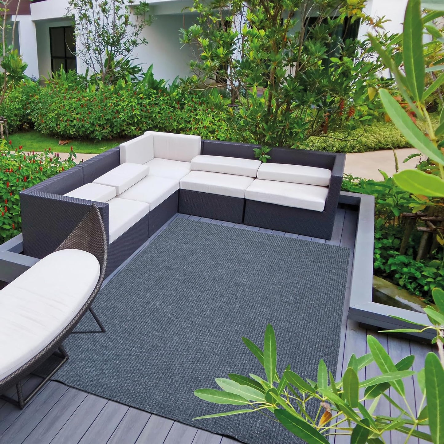 Solid Design Non-Slip Rubberback 5x7 Area Rug for Home Use