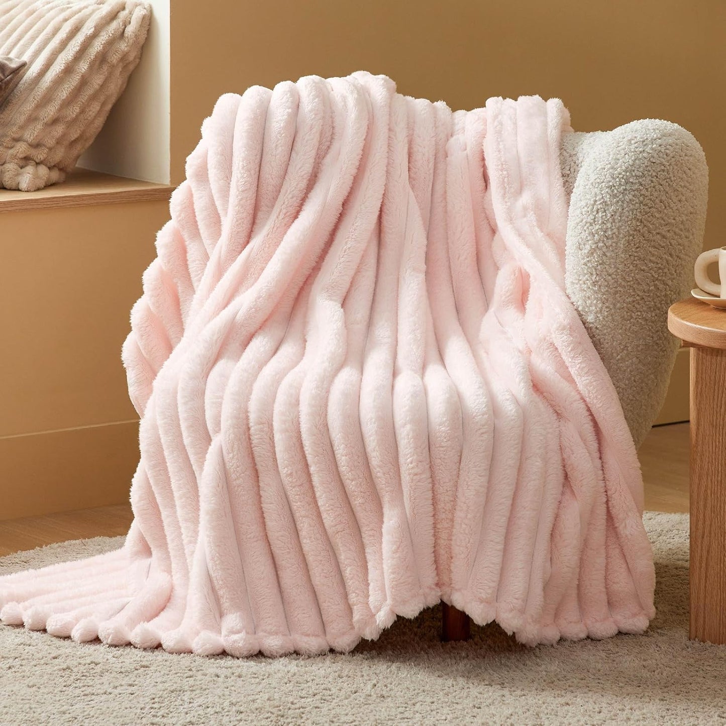Bedsure Twin Blanket for Couch - Cozy GentleSoft Fleece Throw