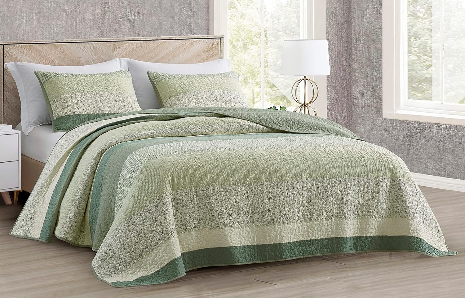 Chic Patchwork Striped Quilt Set - Green Floral Oversized King
