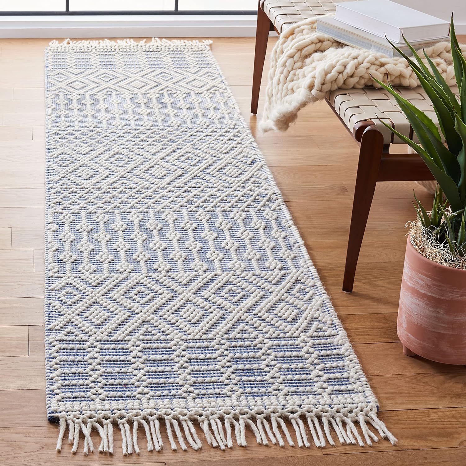 SAFAVIEH Natura Collection Runner Rug - Handmade Boho Style