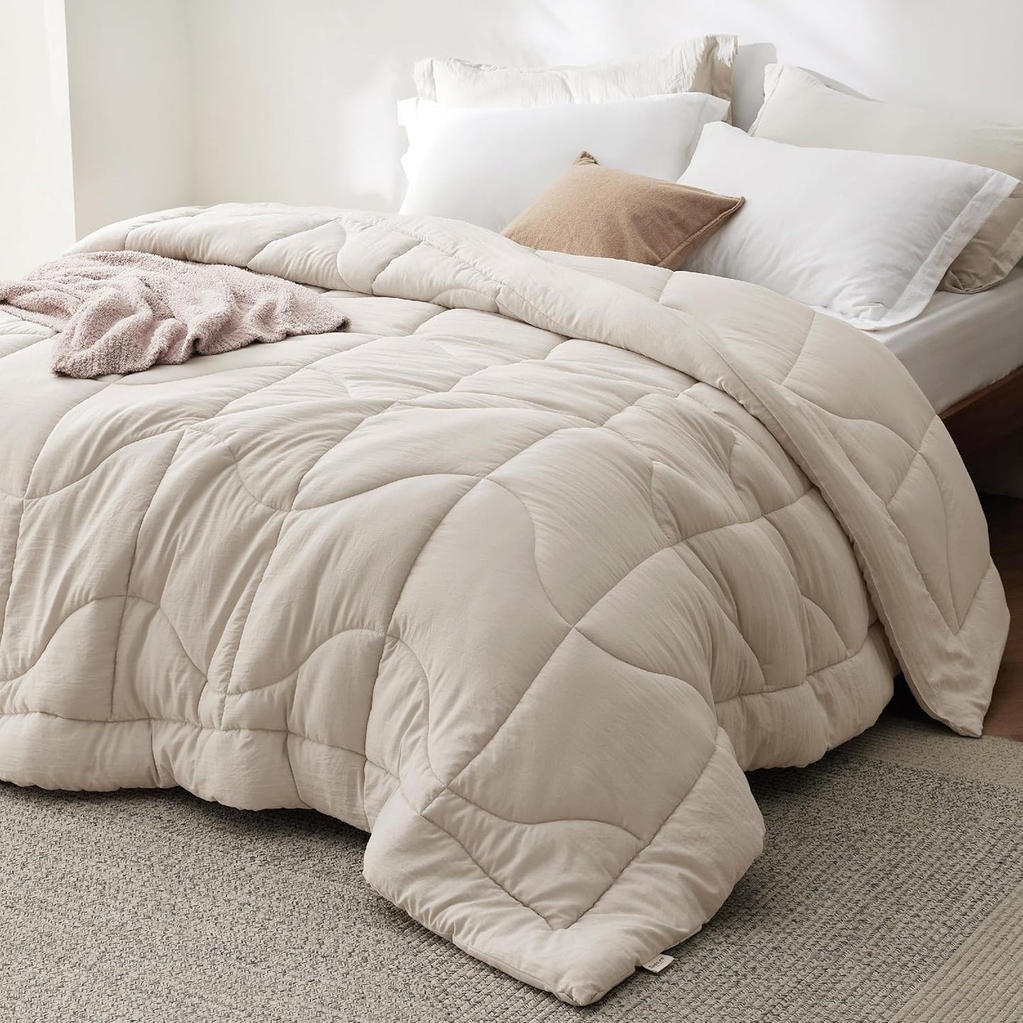 Bedsure Oversized King Comforter - Ultra-Soft Duvet Insert