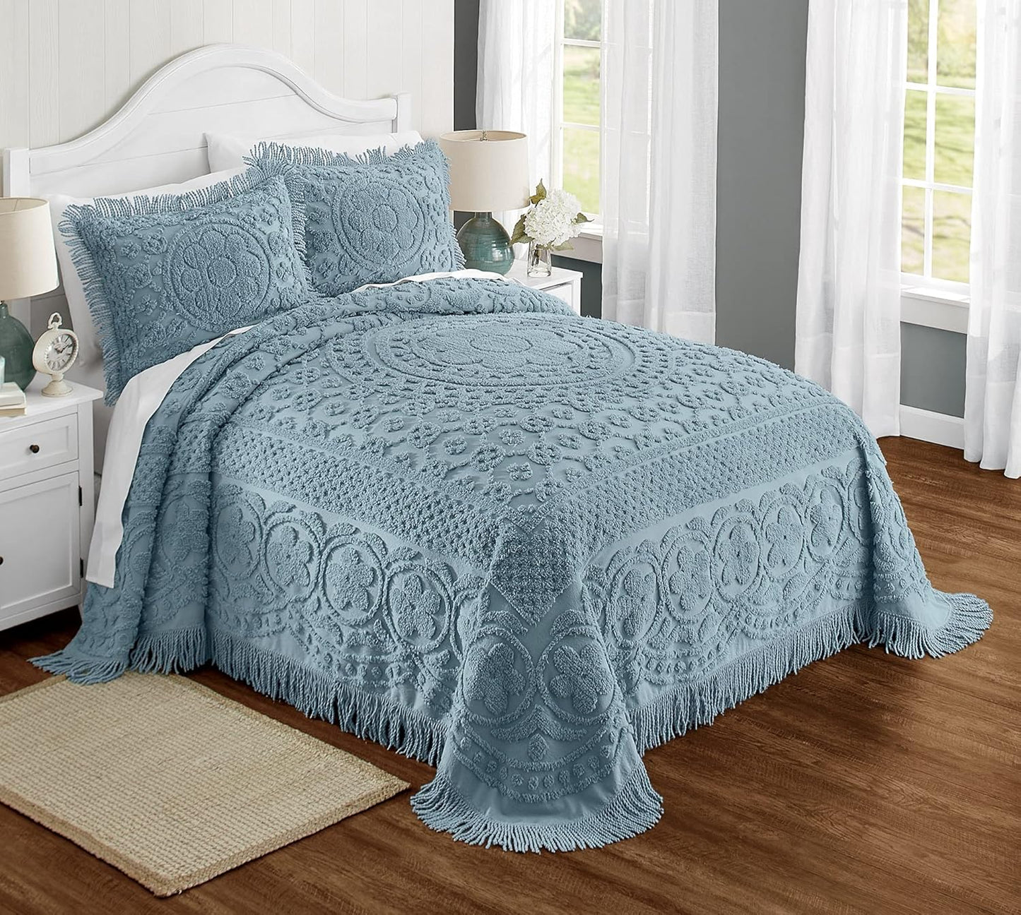 Montgomery Ward Emily Floral Chenille Bedspread for Queen Beds