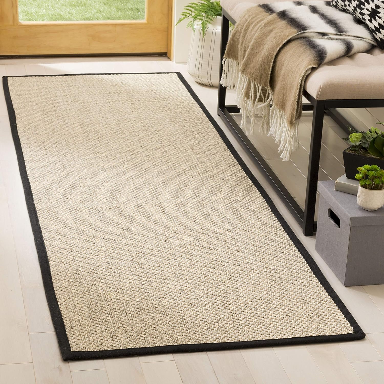 SAFAVIEH Natural Fiber Runner Rug - Stylish & Durable Design