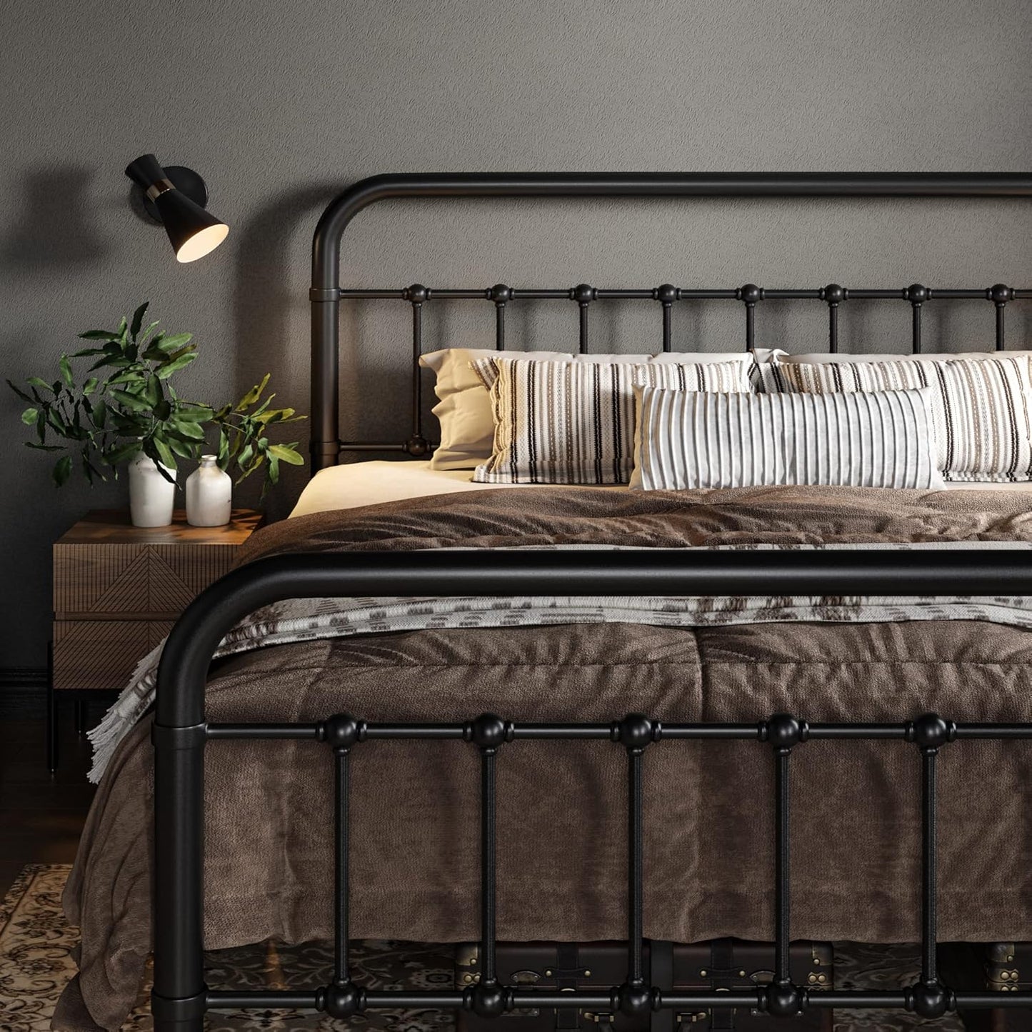 Victorian Style Metal Platform Bed Frame for Queen Size Mattress